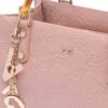V73 pink perla hand bag zip zipped and open pocket adaptable and removable strap frontal logo charm - Imagen 4