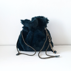 BOLSO CUBO KENDALL KYLIE PARA CARPISA PIEL SINTÉTICA CORDÓN CORREA DE HOMBRO LARGA-